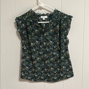Fitted Green Cap Sleeve Ruffled Blouse